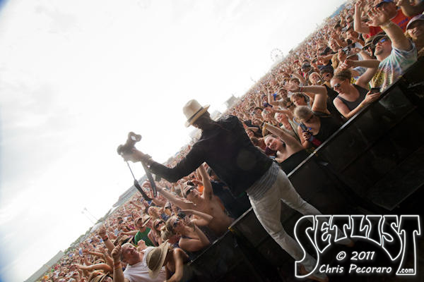 Michael Franti & Spearhead_4